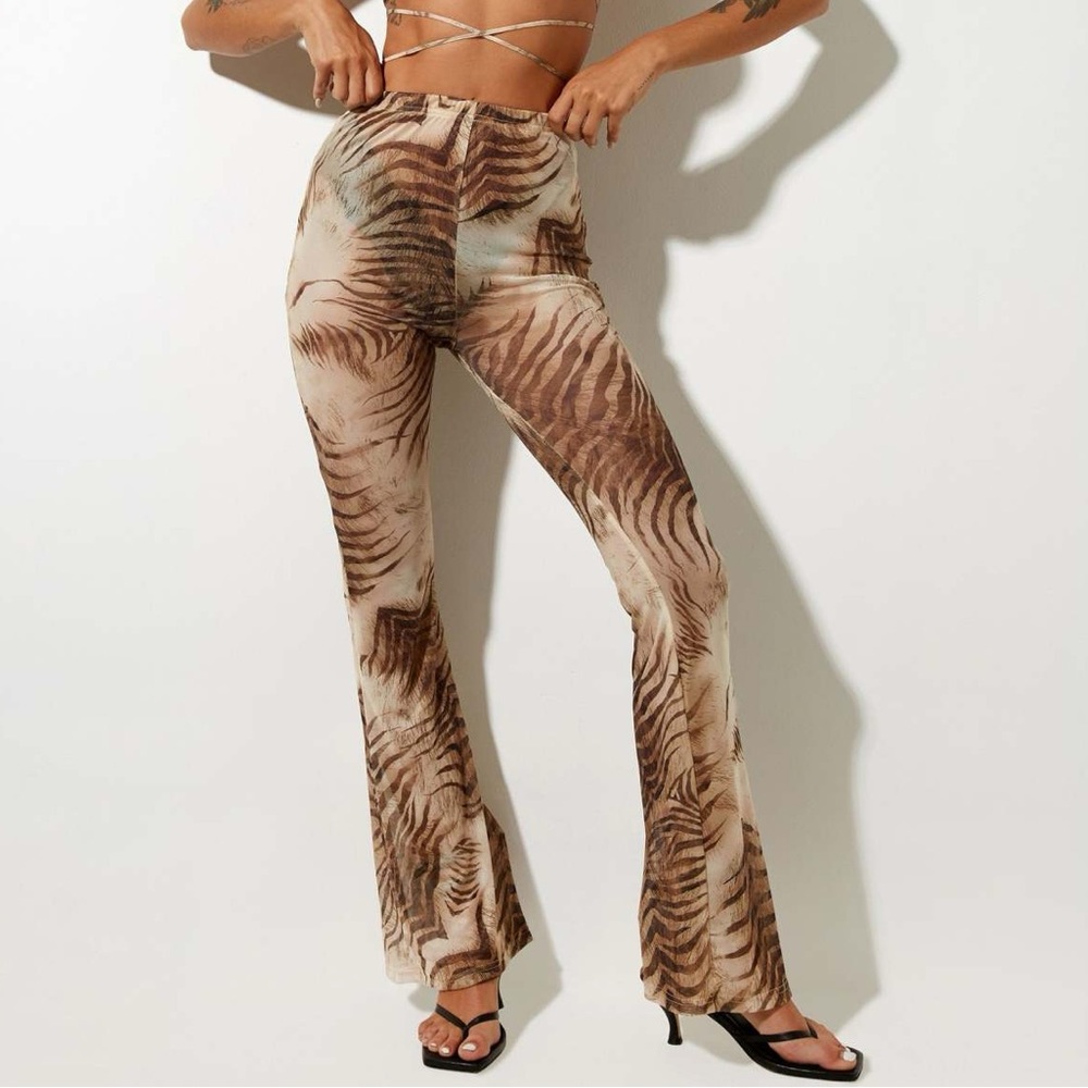 Motel Rocks Herlom Flare Trouser in Tiger Brown - Size S